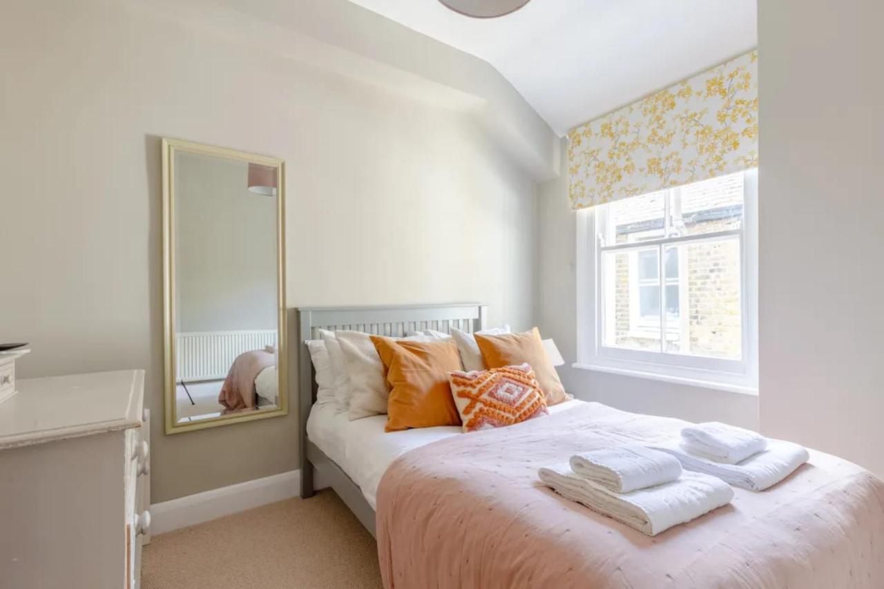 Luxuriously Designed 3 Bedroom Apartment In Clapham Londra Dış mekan fotoğraf