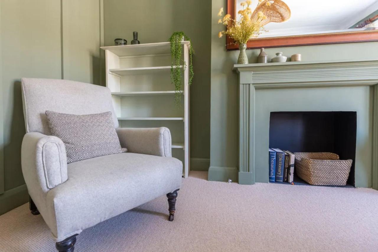 Luxuriously Designed 3 Bedroom Apartment In Clapham Londra Dış mekan fotoğraf